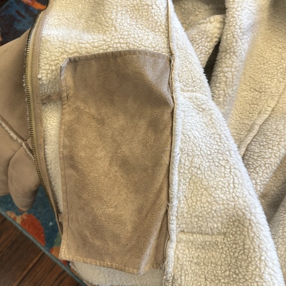 DKNY Jeans Donna Karen New York Tan Faux Suede Sherpa Lined Zip Up Jacket - Picture 7 of 9